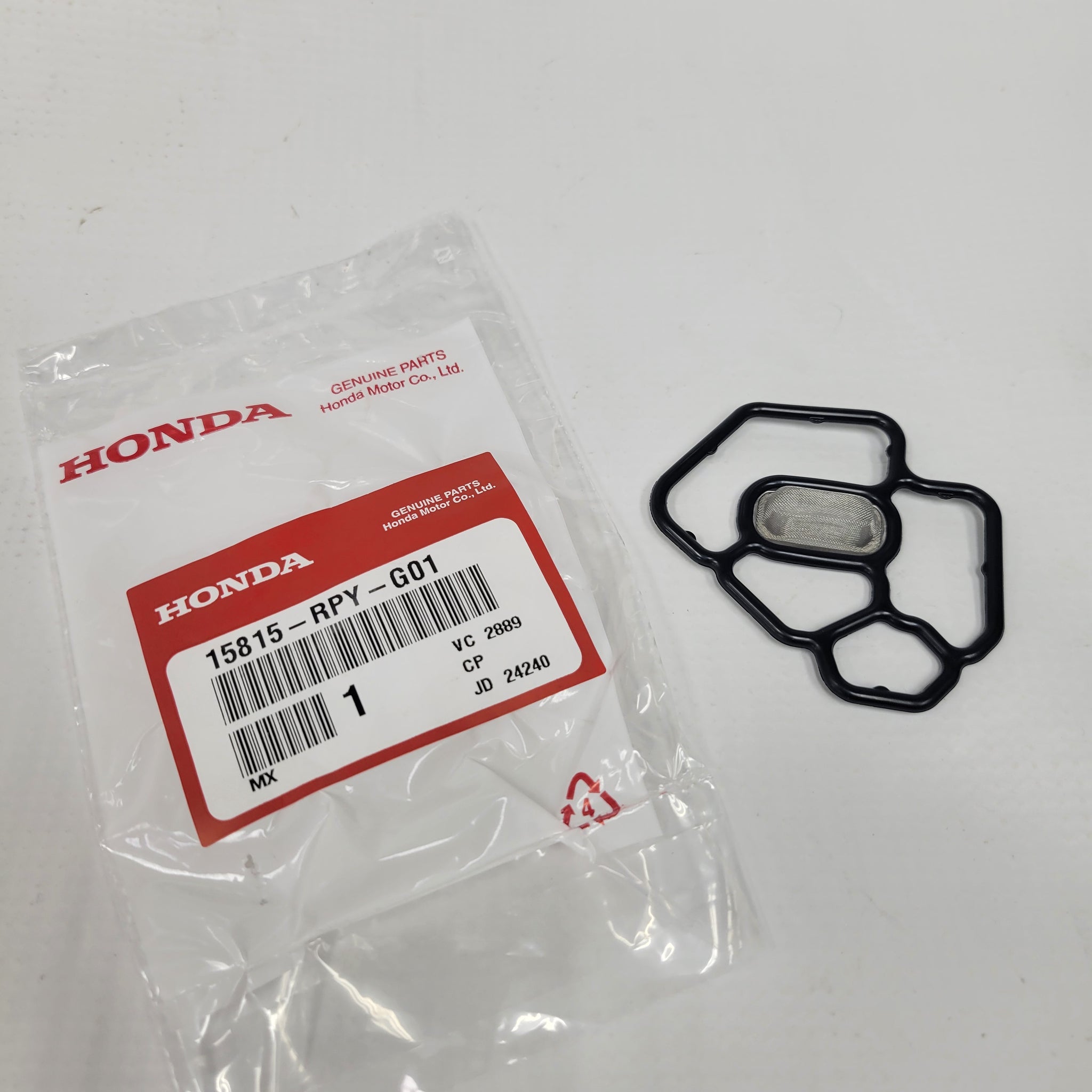 Honda OEM Filter Spool Valve - 2017-2021 Civic Type R FK8 – United ...